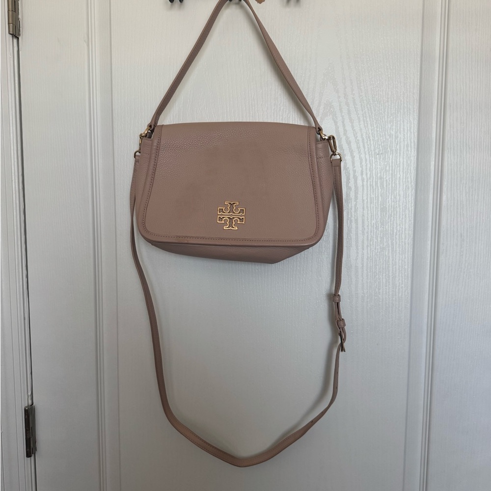 Tory Burch Blush Shoulder Bag with Gold Logo